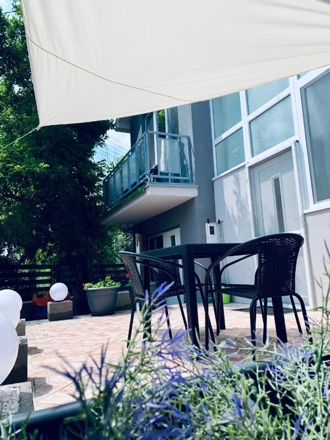 Cornflower Apartment Hajduszoboszlo Bagian luar foto